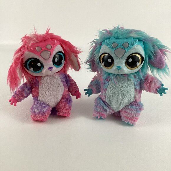 Moose Toys Other - Magic Mixies Electronic Interactive Plush Pet Lights Magical Creature Moose Toys